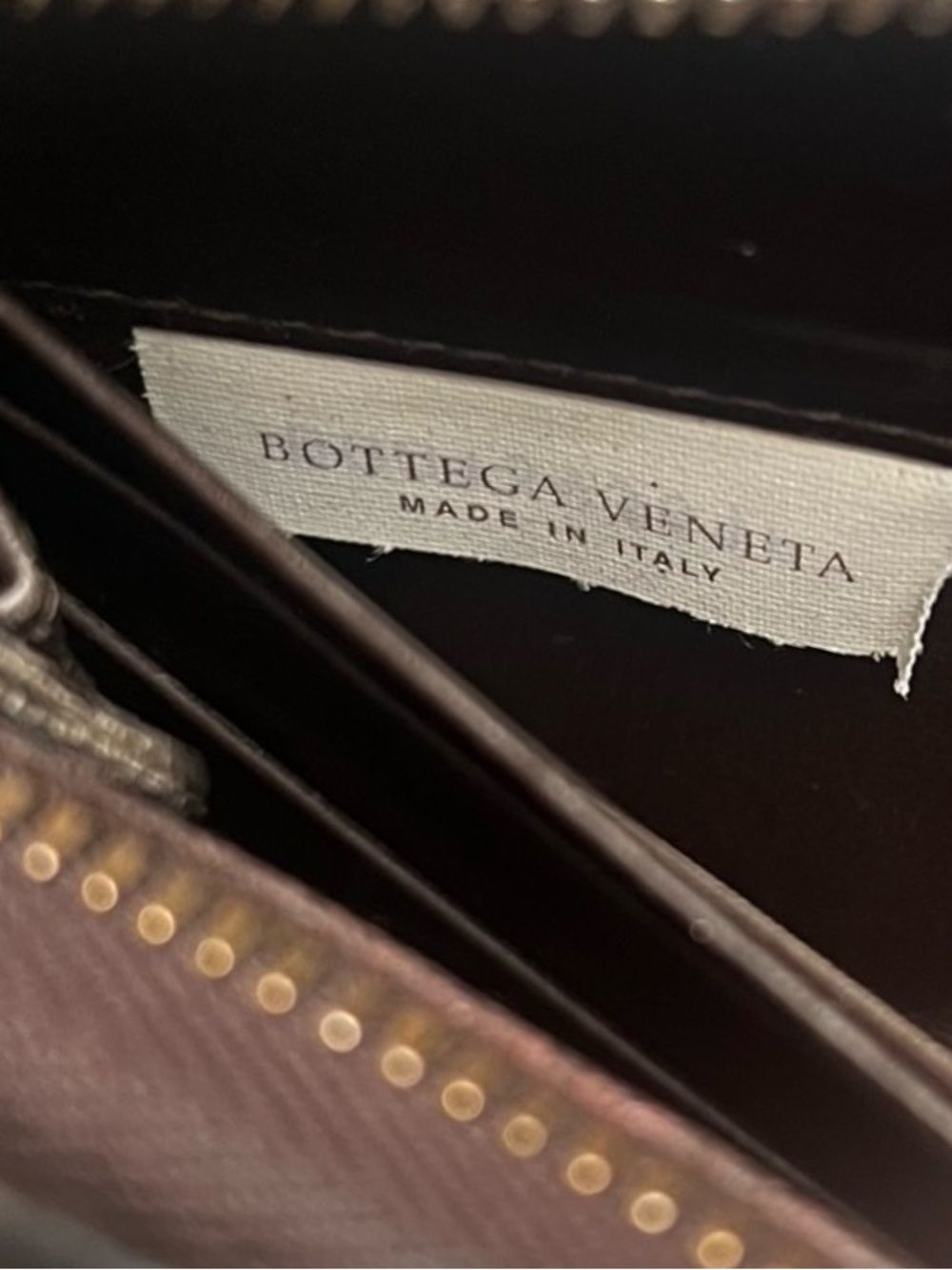 Bottega Veneta Intrecciato Dark Brown Lambskin Long Wallet - Distressed Corners - Picture 10 of 12